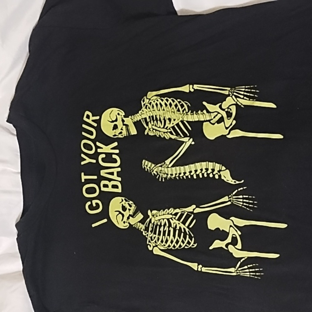 Quirky Black T For Halloween Or Your Favorite Chiropractor Men's L